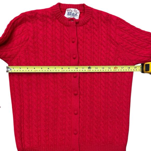 VINTAGE Tally Ho Cardigan Sweater Womens 42 Red 100% Wool Cable Knit Knot Button - Picture 2 of 8